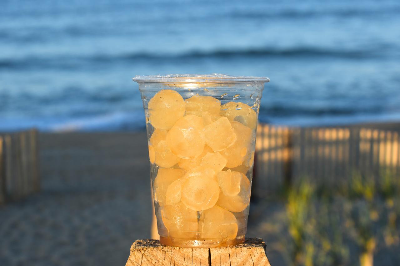 Rum QBZ flavored ice cubes